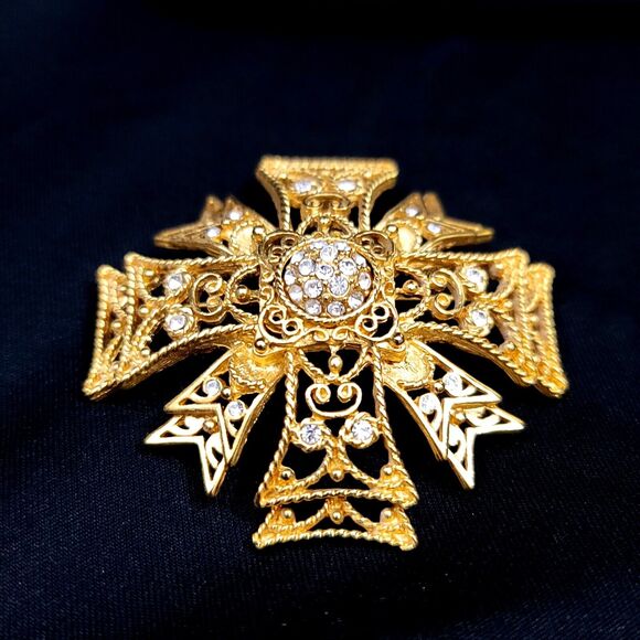 Kenneth Jay Lane 2.5" Gold Cross Brooch or Pendant 1990s - Picture 10 of 13